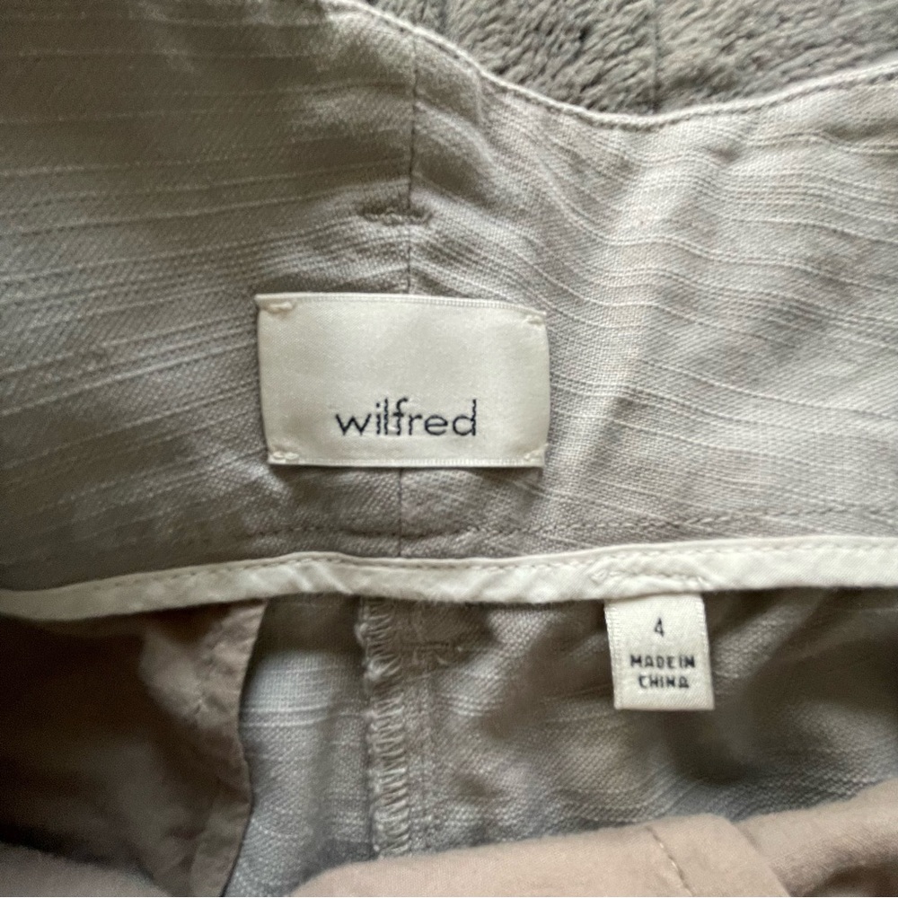 Shorts - Picture 4 of 5